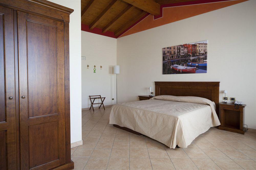 Relais Corte Pontigliardo Hotel Colà
