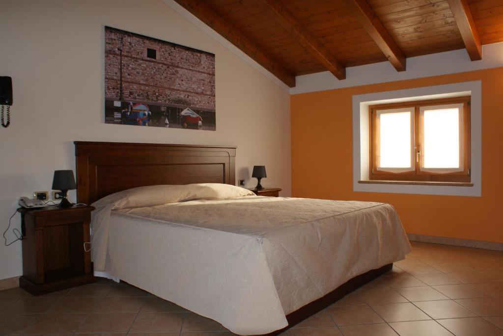 Relais Corte Pontigliardo Hotel *