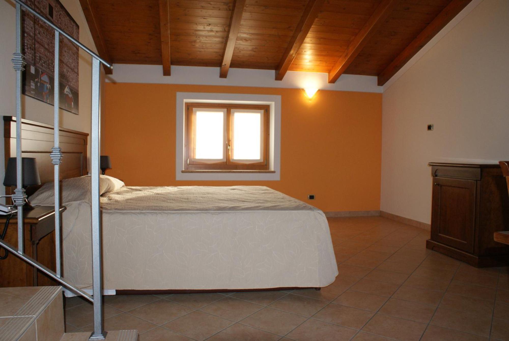 Relais Corte Pontigliardo Cola (Verona)